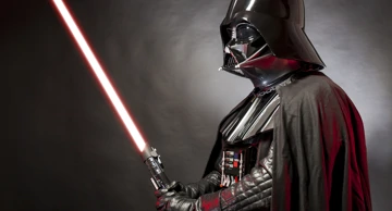 Svjetlosni mač Darth Vadera i Batmanovo odijelo uskoro na aukciji