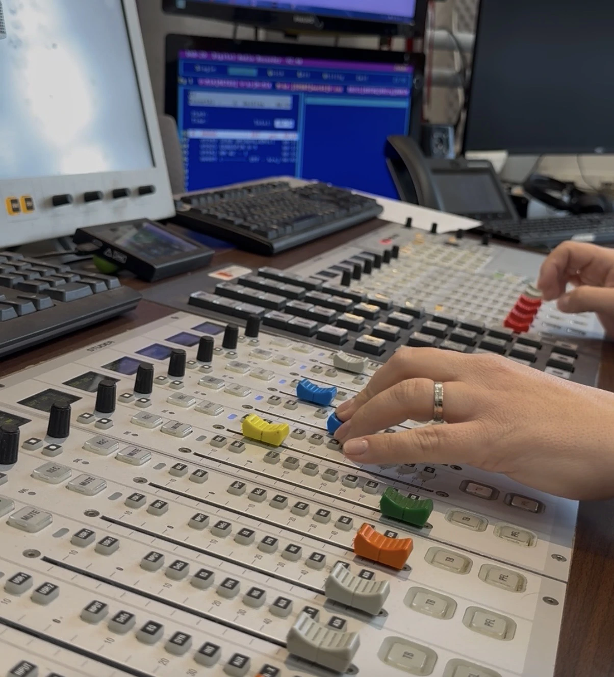 Radio Rijeka traži pojačanje: otvoren natječaj za radno mjesto Tehničar 2