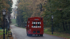 Ponedjeljak, 9. lipnja na Prvom, Foto: David Skoko: Jesti na cesti /dokumentarna serija