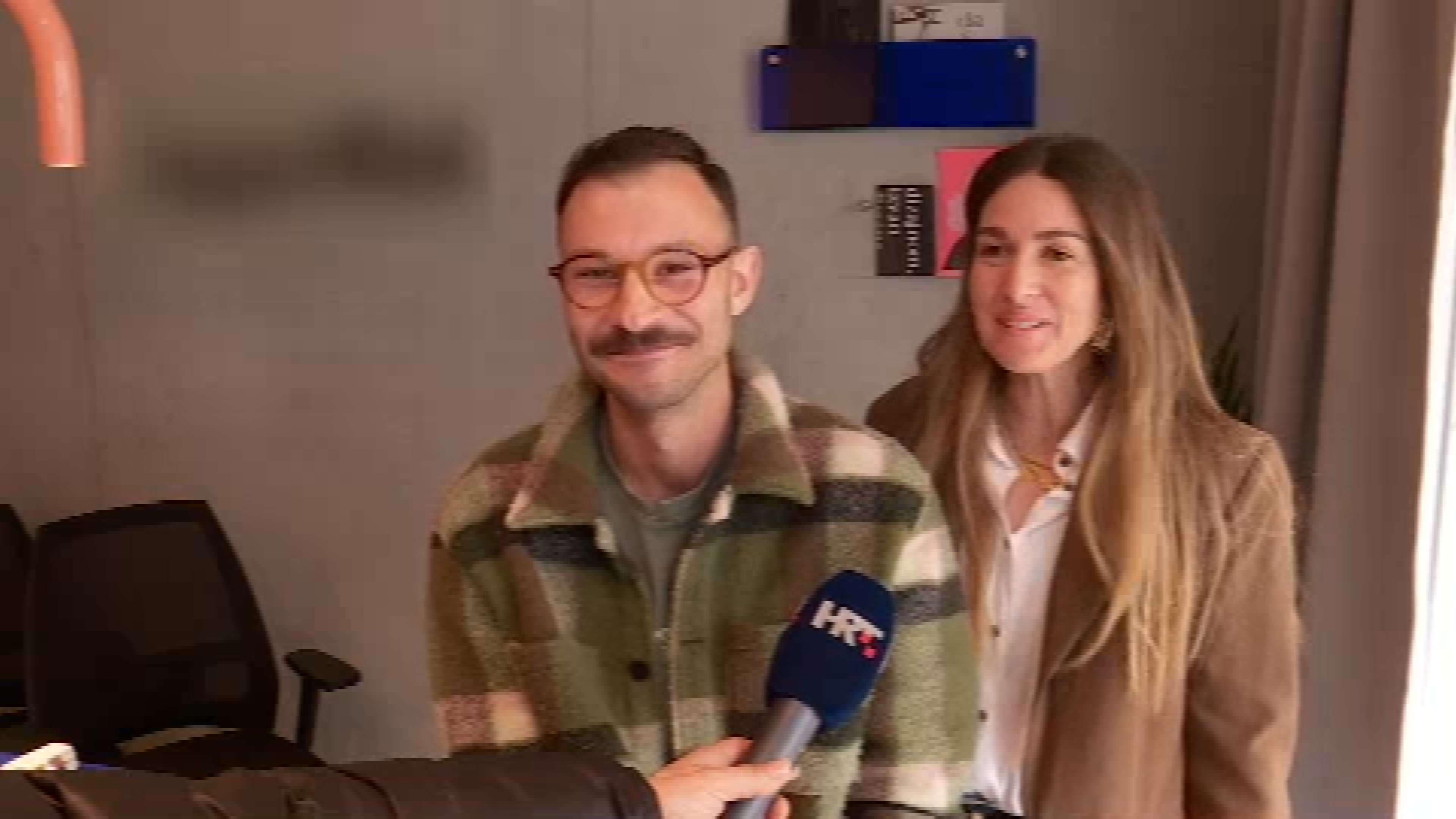 https://api.hrt.hr/media/b4/24/francuzi-u-zadrutransferxcode-mix237-frame-3325-20251229162917.jpg