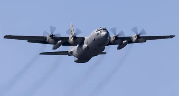 Avion C-130