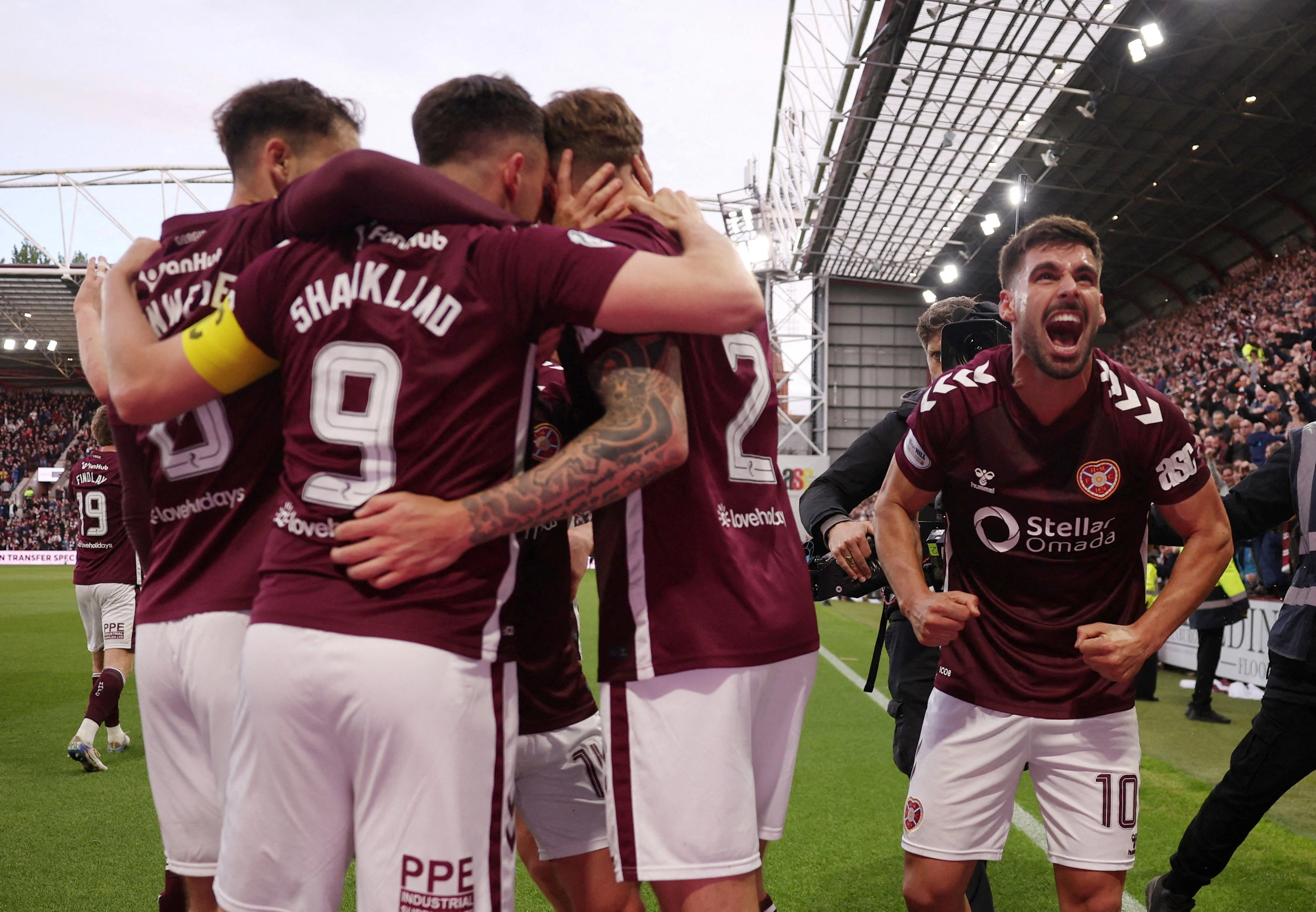 Hearts i Celtic u međusobnom susretu u zadnjem kolu odlučuju o naslovu