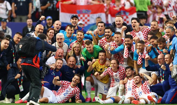 "Nema razloga mijenjati pobjedničku momčad"