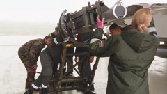 Montiranje rakete MICA, Foto: HTV/HRT