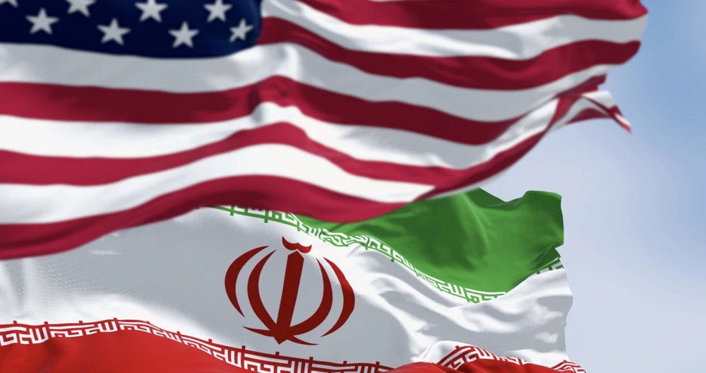 Iran tvrdi da neće predati kontrolu nad Hormuzom