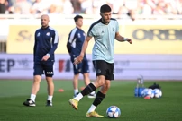 Zagrijavanje uoči Hajduk - Dinamo, Foto: Marko Lukunic/PIXSELL