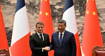Macron u posjetu Kini