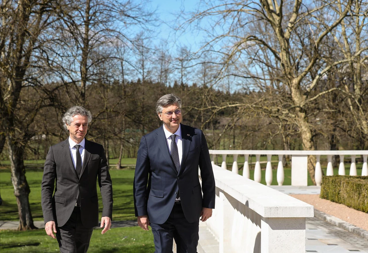 Razgovor dvojice premijera, Foto: Jurica Galoic /PIXSELL