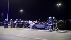 U Buzinu automobilom naletio na skupinu ljudi na parkiralištu trgovačkog centra 