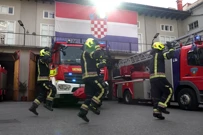 Vatrogasci plešu u ritmu Rim Tim Tagi Dima, Foto: HTV/HRT
