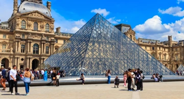 Louvre