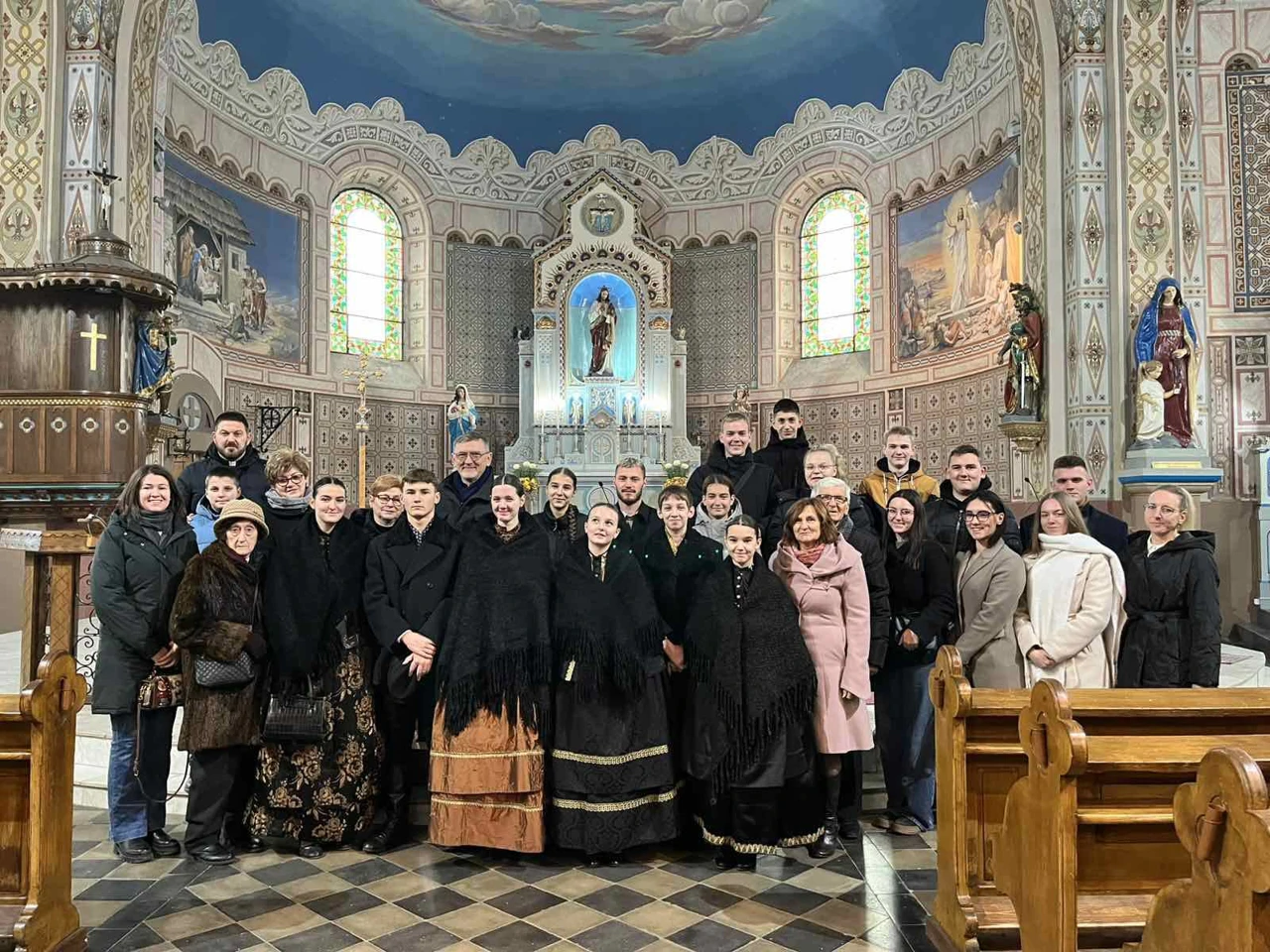 Članovi HKPD M. Gubec na misi