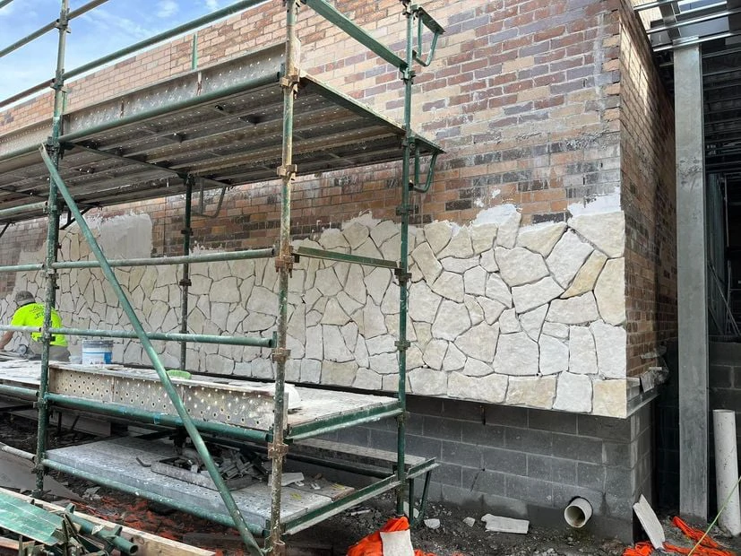 Benkovački kamen u hrvatskom klubu u Sydney-u, Foto: -/Croatian Club Sydney “The Concord”