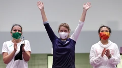 Ruskinja Bacaraškina zlatna u zračnom pištolju