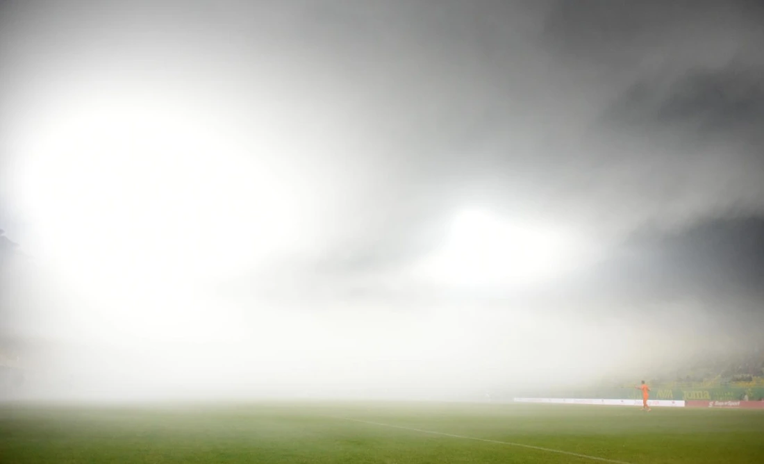 Magla u Puli prekinula susret, Foto: Saša Miljević/PIXSELL