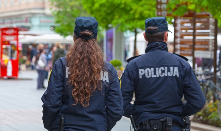 SPH osuđuje napad na policijske službenike u Đakovu