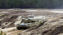 Slovački Leopard 2A4 za vrijeme vojnih vježbi