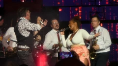 Gibo sa svojom prijateljicom na pozornici, Foto: Edo Gracin/Radio Split