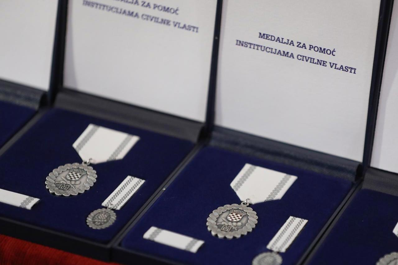 pxl 171225 143617199 20260129180527