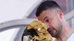 Danijel Subašić u suzama se oprostio