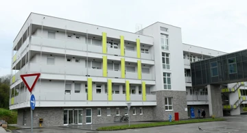 Obnovljena zgrada bolnice