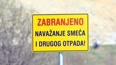 Stanovnici Jakuševca na rubu živaca zbog nesnosnog smrada, ilustracija 