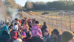 Migranti se probili kroz ogradu na granici iz Bjelorusije u Poljsku