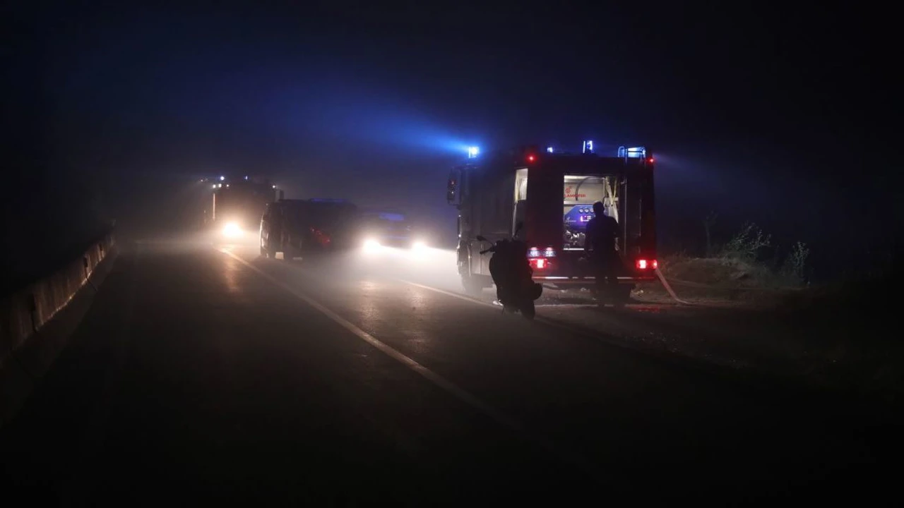 Vatrogasci dežuraju na području požarišta Gornjih Tučepa, Foto: Ivo Cagalj/PIXSELL