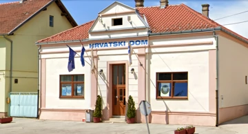 Hrvatski dom u Ilači