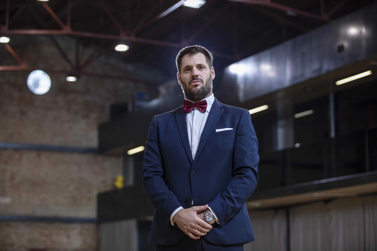 Miron Hauser, umjetnički voditelj Jazz orkestra HRT-a