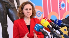 Nina Obuljen Koržinek