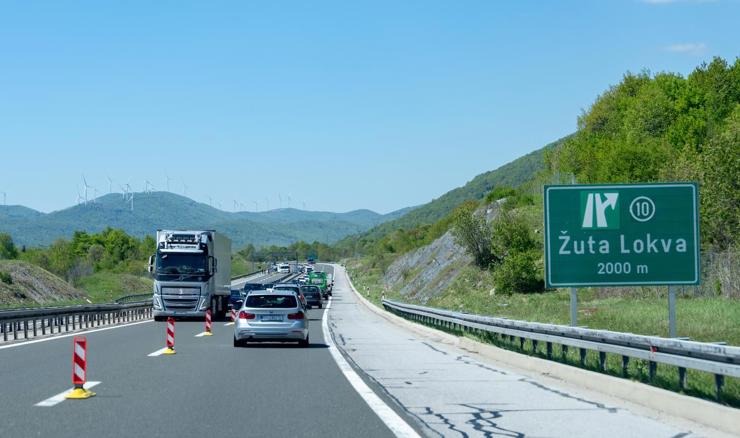 Potpisan ugovor o gradnji poddionice autoceste od Jadranova do Selca