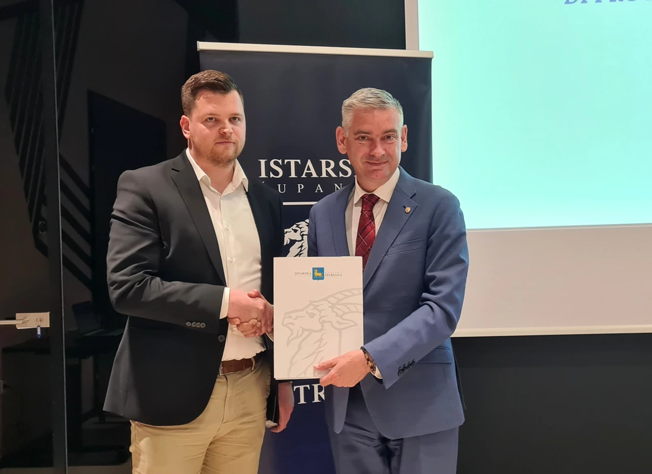 Leo Bazjak, načelnik Općine Oprtalj i župan Boris Miletić