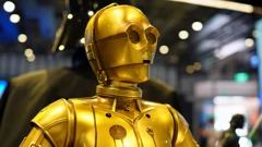 Anthony Daniels kacigu je nosio u filmu Povratak Jedija