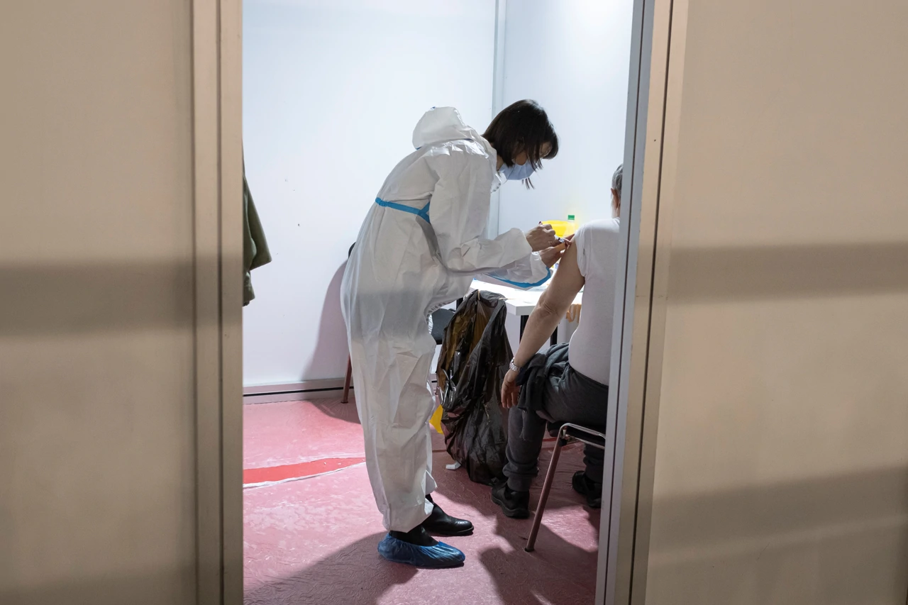 Kinesko cjepivo Sinopharm u Srbiji, Foto:  Marko Djurica/Reuters