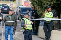 Policija ispred noćnog kluba u Kočanima, Foto: Ognen Teofilovski/Reuters