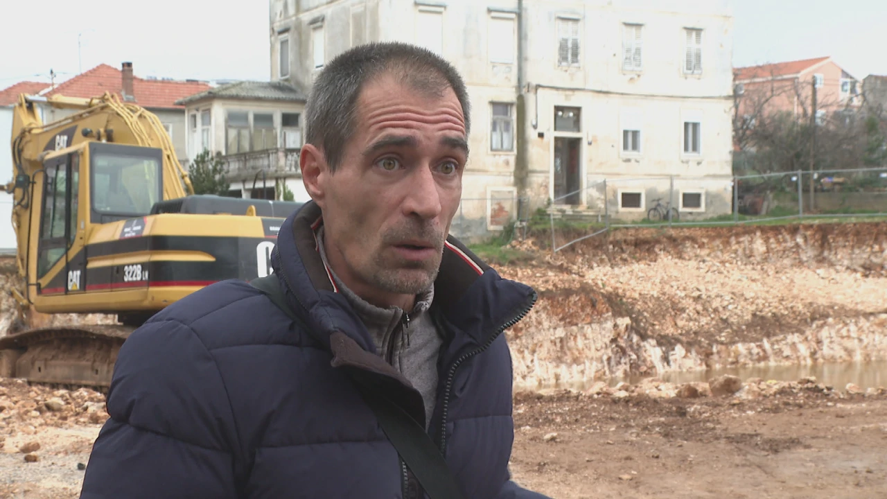 Stanari strepe za statiku svojih kuća, Foto: HTV/HRT