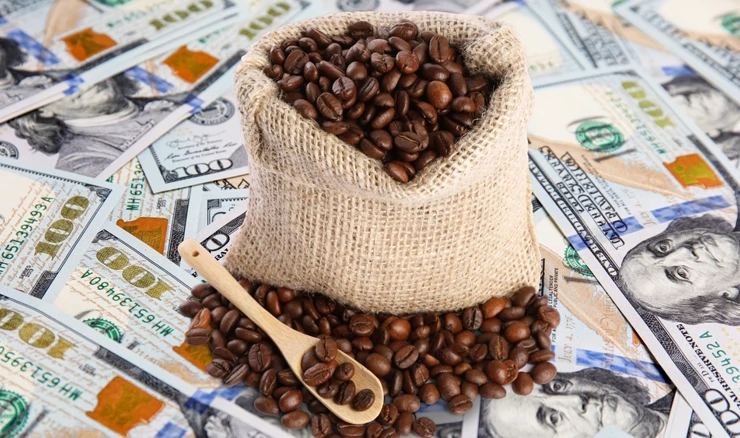 Trump ukinuo carine na kavu, avokado, govedinu...