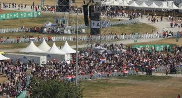 Pogled na Most Slobode i Hipodrom uoči koncerta 