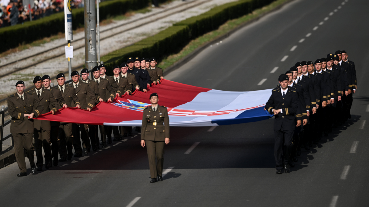 Svečani vojni mimohod, Foto: Marko Lukunic /PIXSELL
