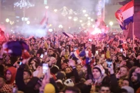 Navijači na Trgu bana Jelačića, Foto: Sanjin Strukic /Pixsell