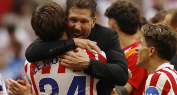 Diego Simeone i Robin Le Normand  