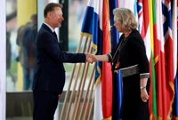 Zagreb: Dolazak sudionika summita Međunarodne krimske platforme u NSK , Foto: Sanjin Strukic/PIXSELL