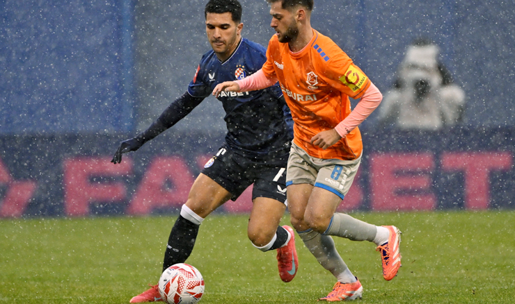 Dvoboj Dinama i Varaždina