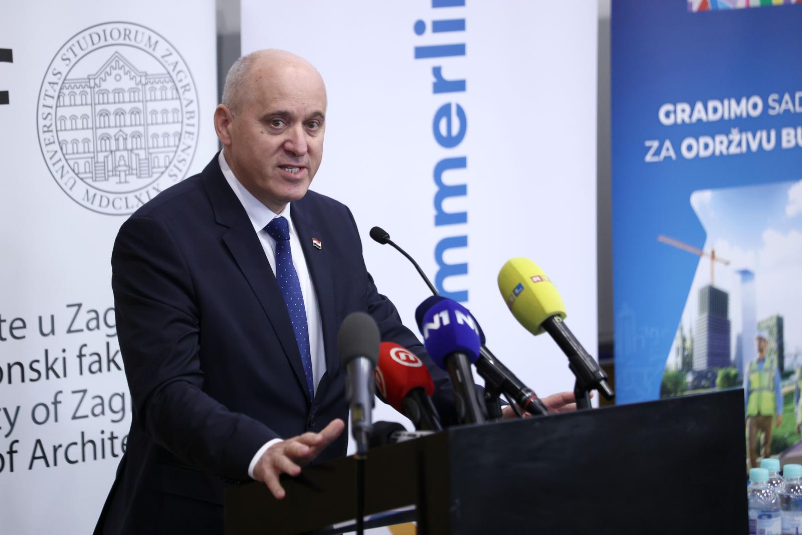 pxl 190226 146901278 20260219124736