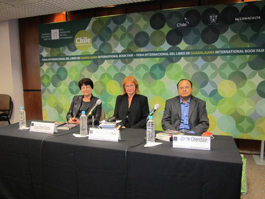 Feria Internacional de Guadalajara 2012. – Dunja Detoni Dujmić, Željka Lovrenčić, poeta y editor mexicano Jorge Orendain (Foto: archivo personal)