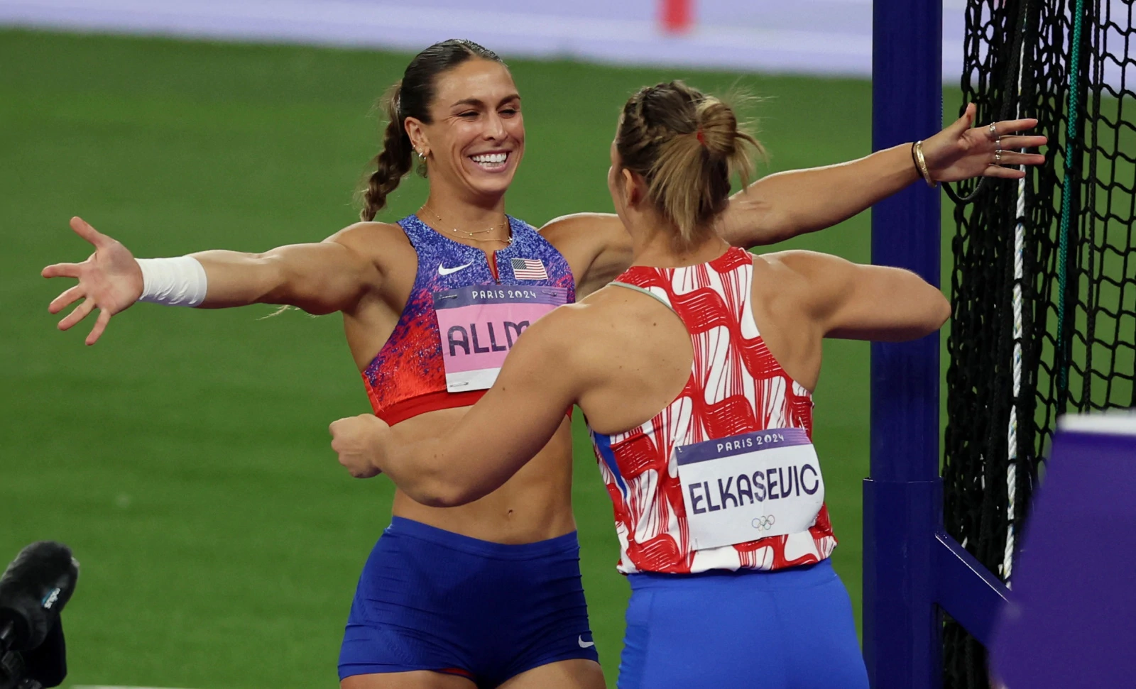 Duel Sandre Elkasević i Valarie Allman na 74. "Hanžeku"!