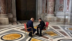 Donald Trump i Volodimir Zelenski u Vatikanu