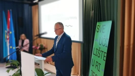 Dekan Fakulteta za logopediju Zdravko Kolundžić