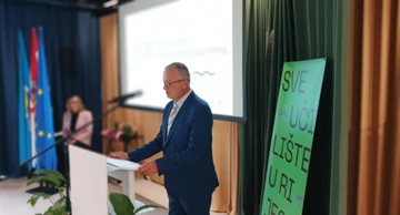 Dekan Fakulteta za logopediju Zdravko Kolundžić